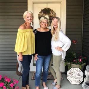 Meet your Posher, Carrie